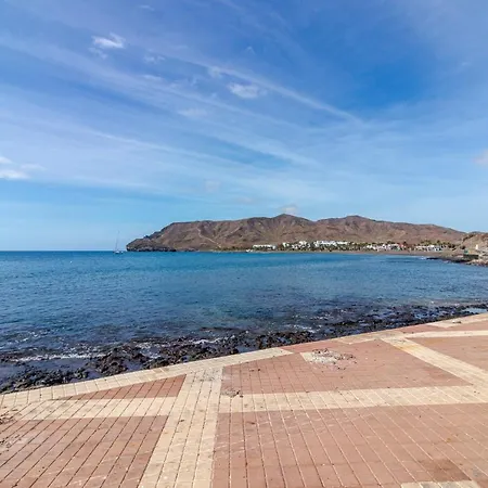 Flatguest Playitas Ferienhaus *